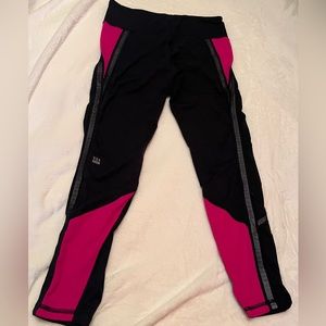Victoria Secret L workout leggings